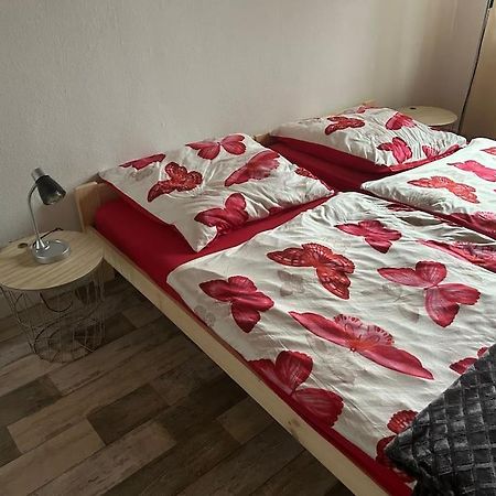 Gaestehaus Aarninkstrasse Apartment นอร์ดฮอร์น ภายนอก รูปภาพ